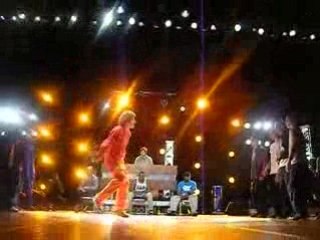 Polskee Flavor + Laos Vs Silent Trix Break The Floor