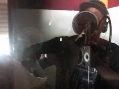 Fuckly Recording Ola ou Yé beat by Skan