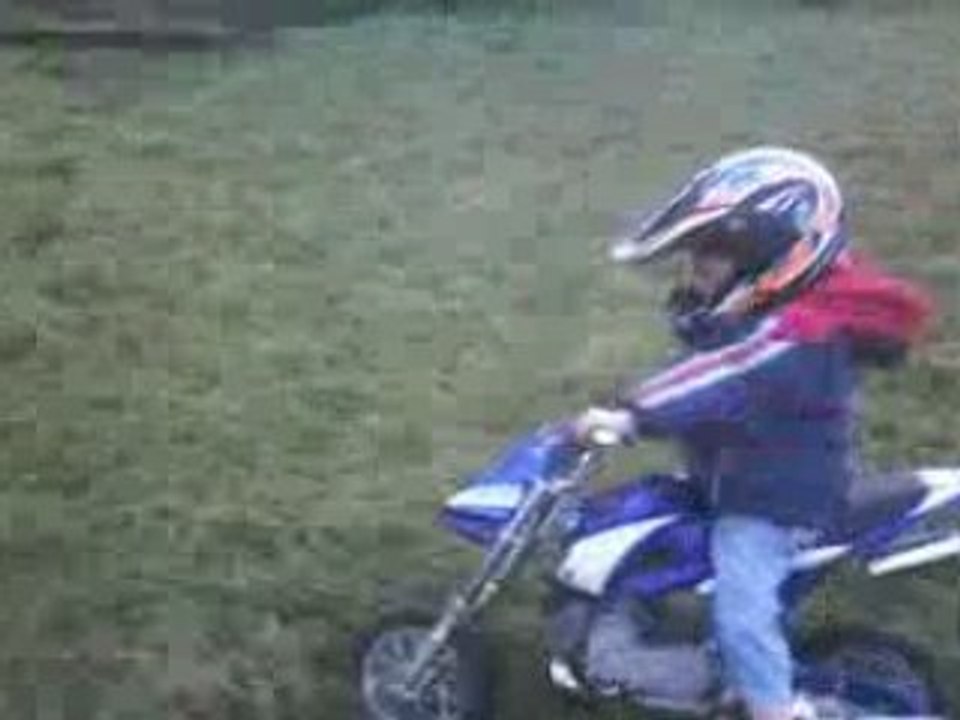 lorenzo sur sa 1 iere moto