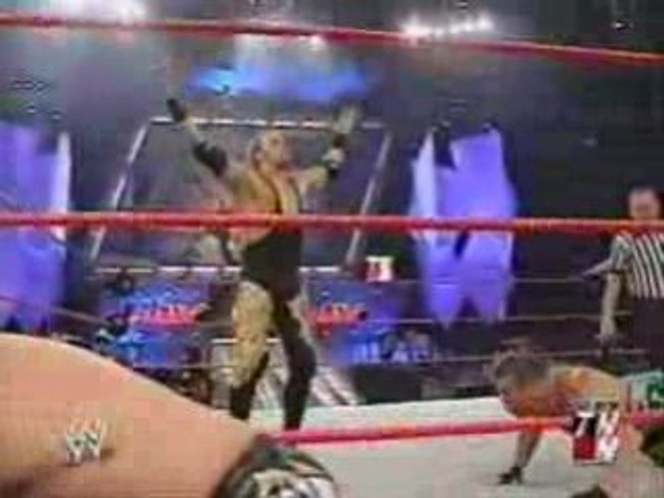 Kane et RVD vs Y2J et Christian