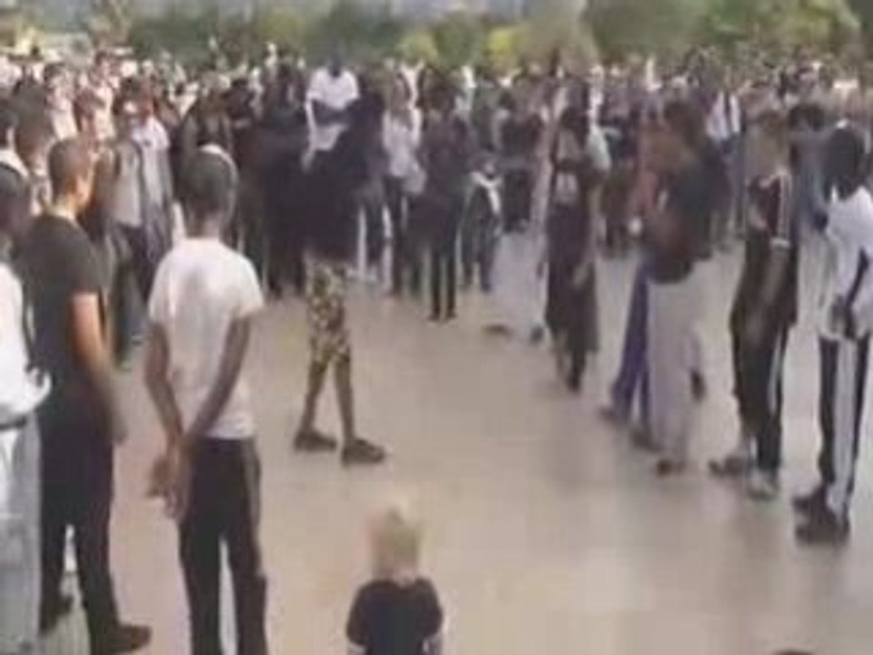 Battle Hip-Hop vs Tecktonik