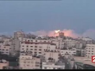 20h13 France 2 bombes au phosphore