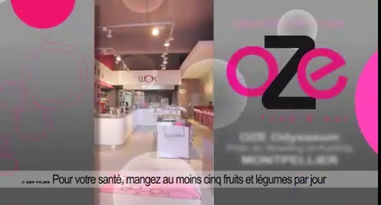 Oze-Wok-in-restaurant-food-bar