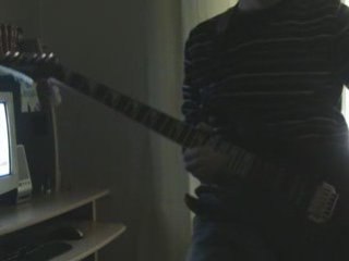 Solo from the Gazette band - Silly god disco
