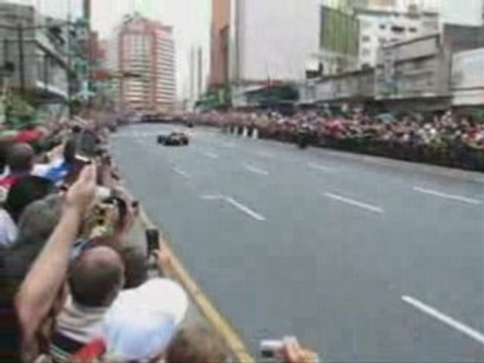 Venezuela F1 Sokak gosteri Redbull Team