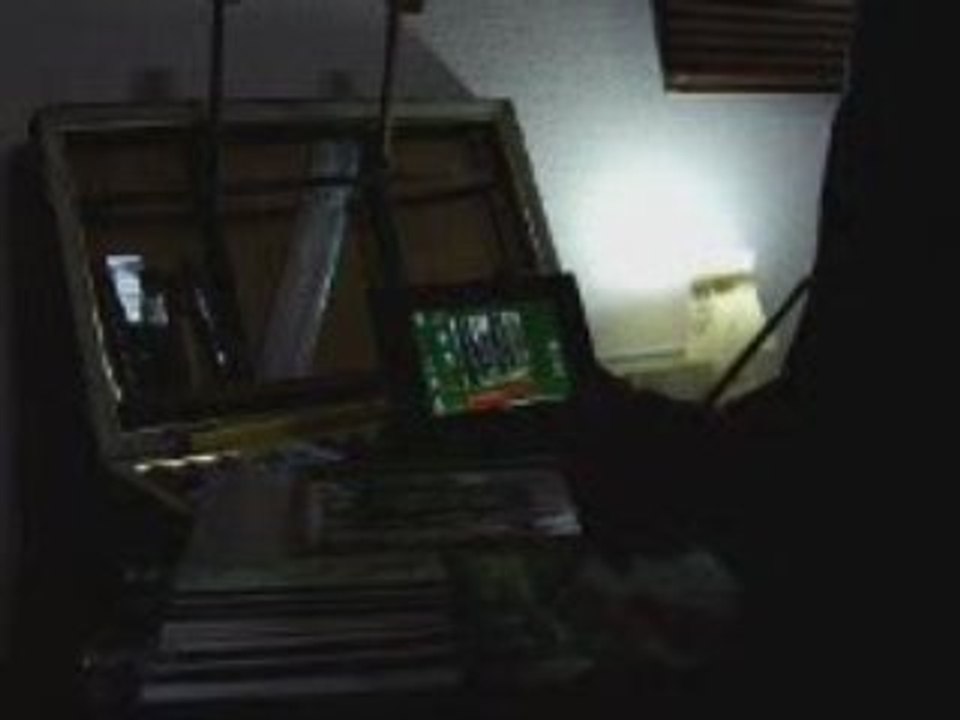 Pintando acrilico arbolado en Nagoya Japon por Paco Barbera