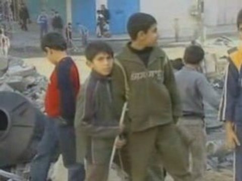 Israel tightens grip on Gaza