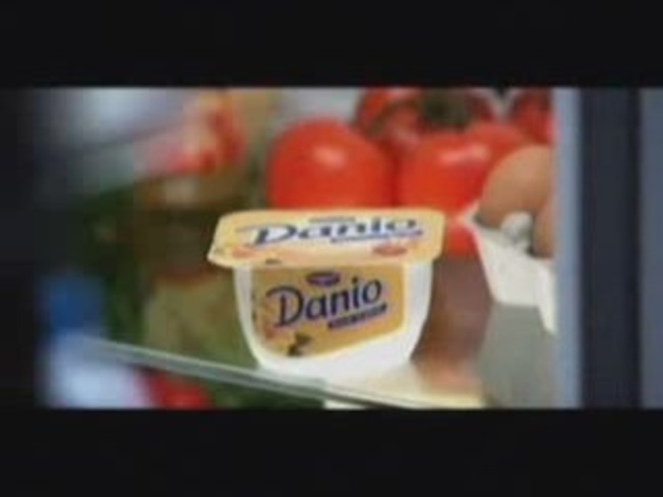 Danio glod policjant 2009 reklama