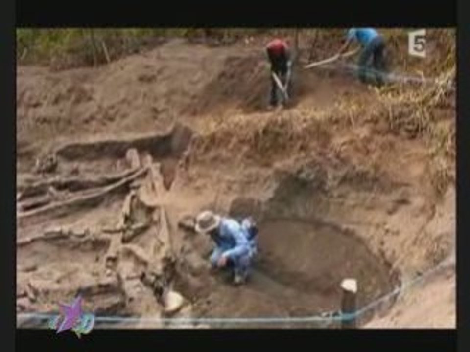 THERA VOLCAN DE L APOCALYPSE 2/3