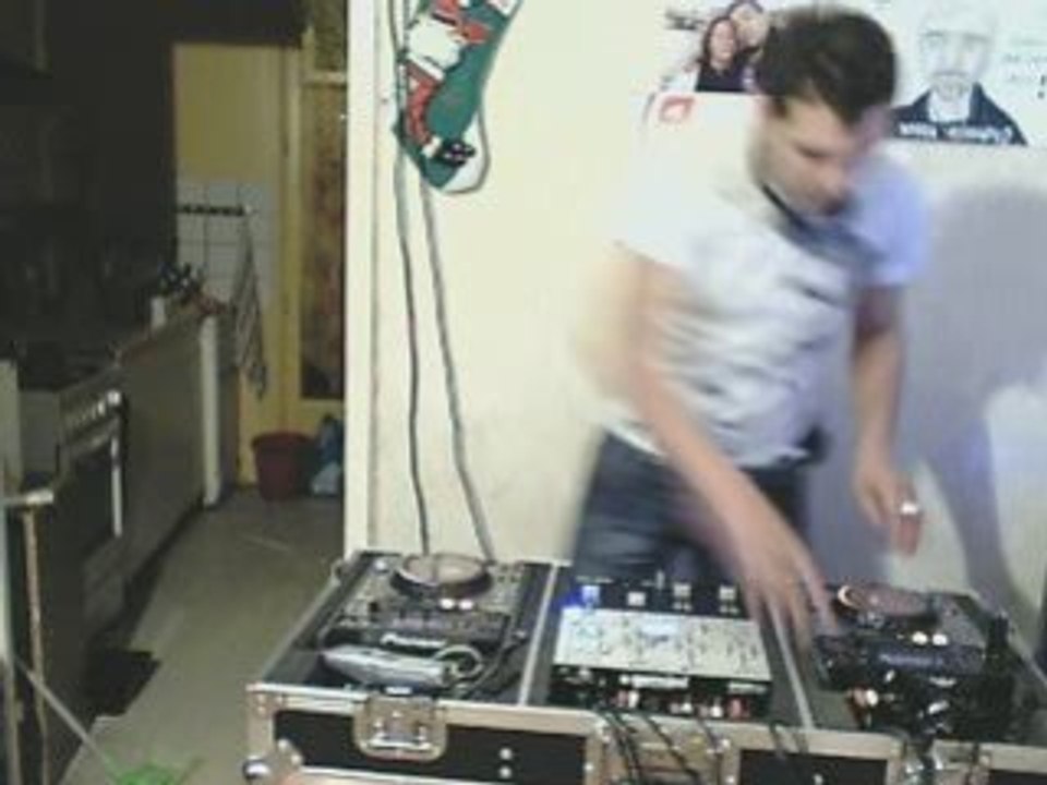 cdj400 2009 debute