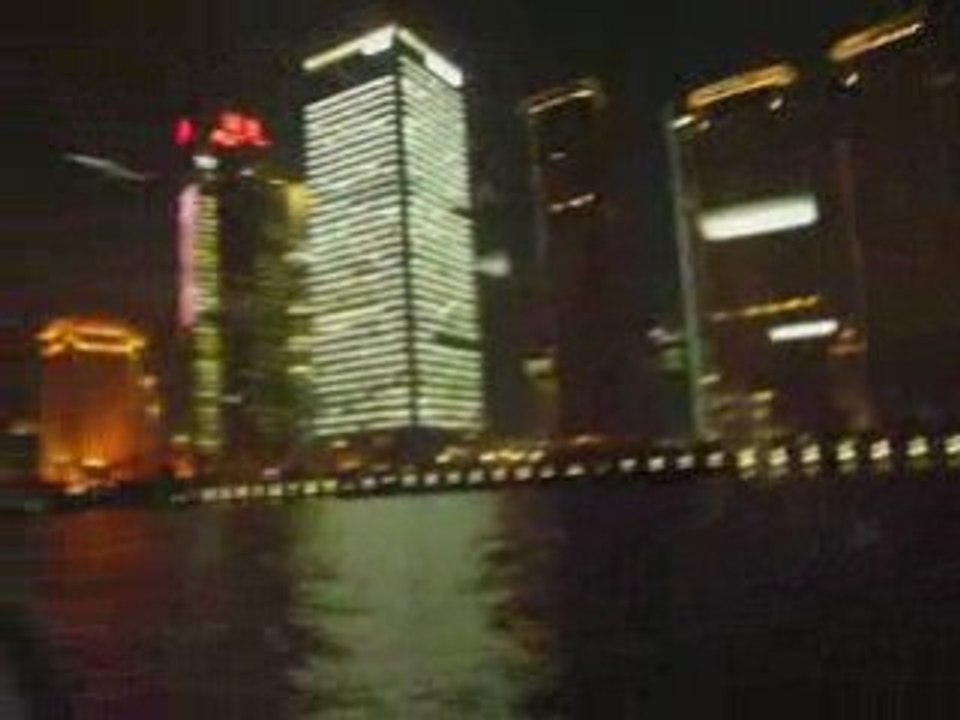 Jour 75 - Ferry by night Shanghai