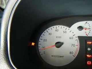 son ligne GrA clio RS interieur