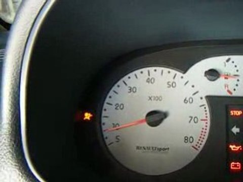 son ligne GrA clio RS interieur