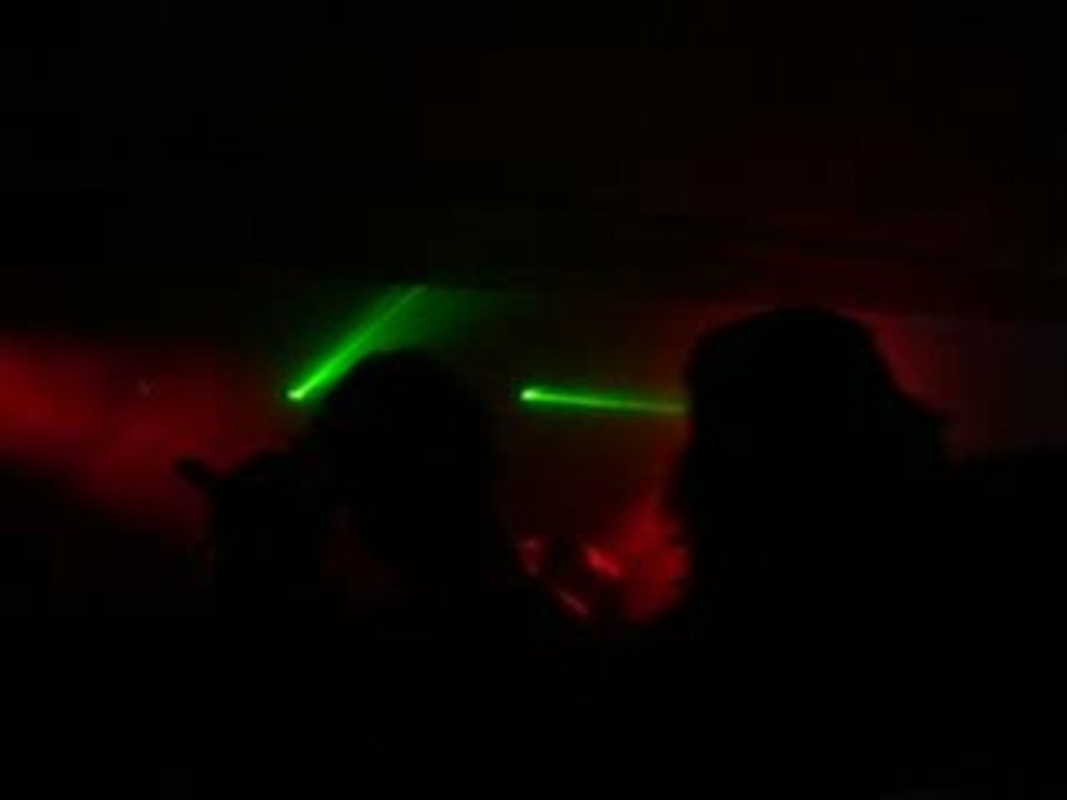 le chemiser freeparty @ Dresden 4