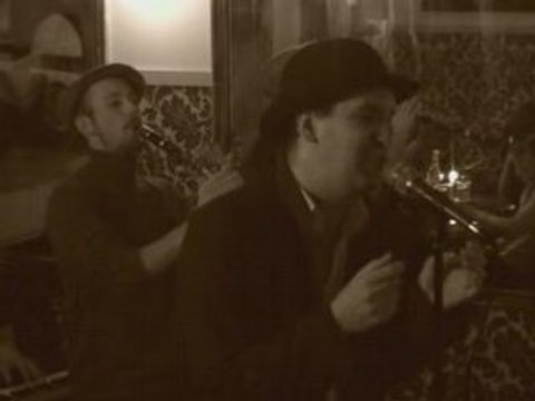 LE BAL DES TREPASSES : Roméo sans Juliette