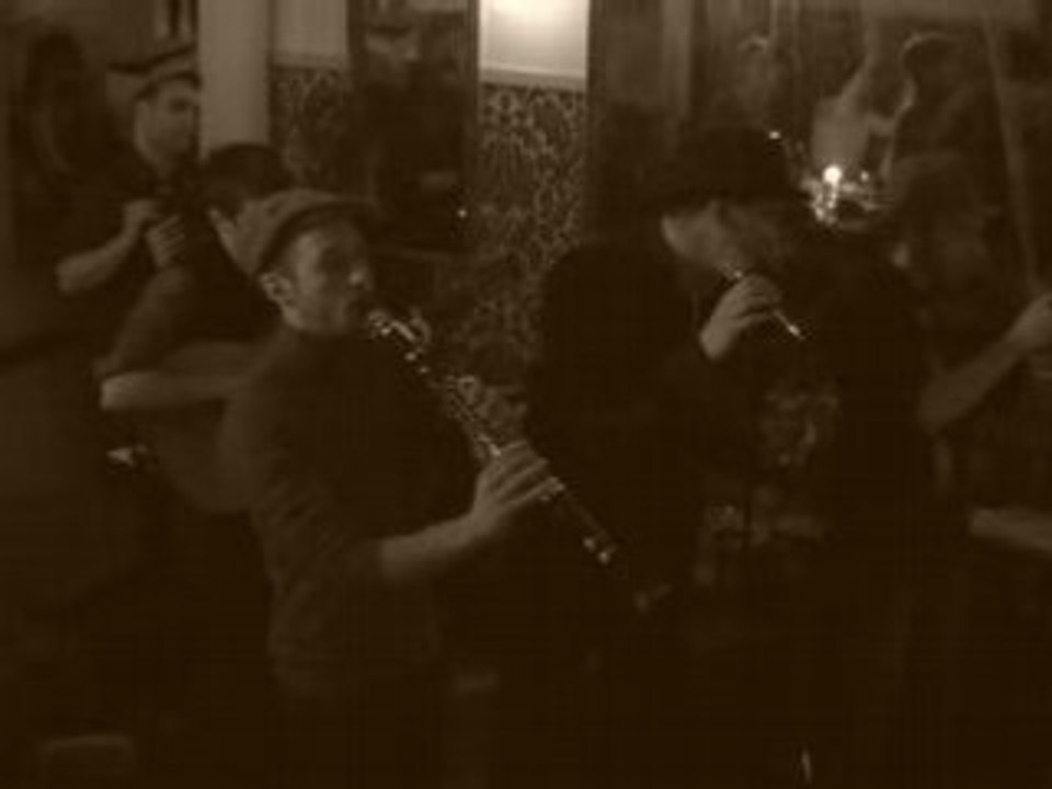 Le Bal des Trépassés reprend "Mamarre"