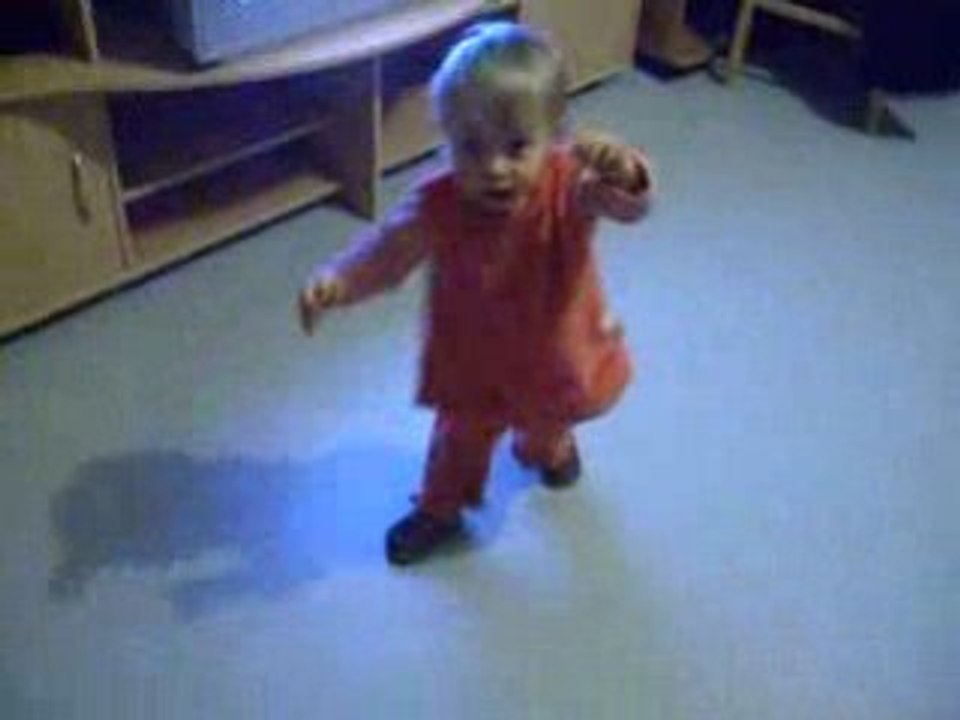 Les 1er pas d'alisson