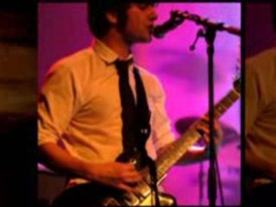 Angelika Express - I sing English