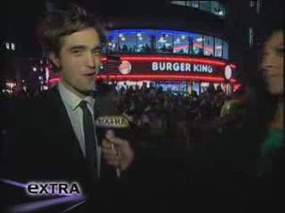 Robert Pattinson Twilight London Premiere Interview