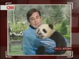 BkS 01/13 John Vause & a panda