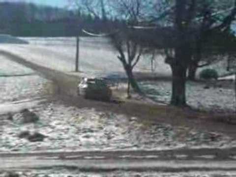 premier tour de roue de Chris ATKINSON dans la C4 WRC