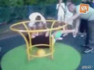Dumb guy gets painfully owned