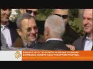 Israel bombs Gaza cemetery