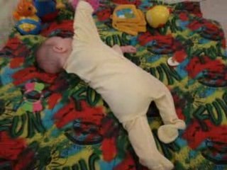 15 janvier 2009 : zig se retourne enfin !! elle a 5 mois !