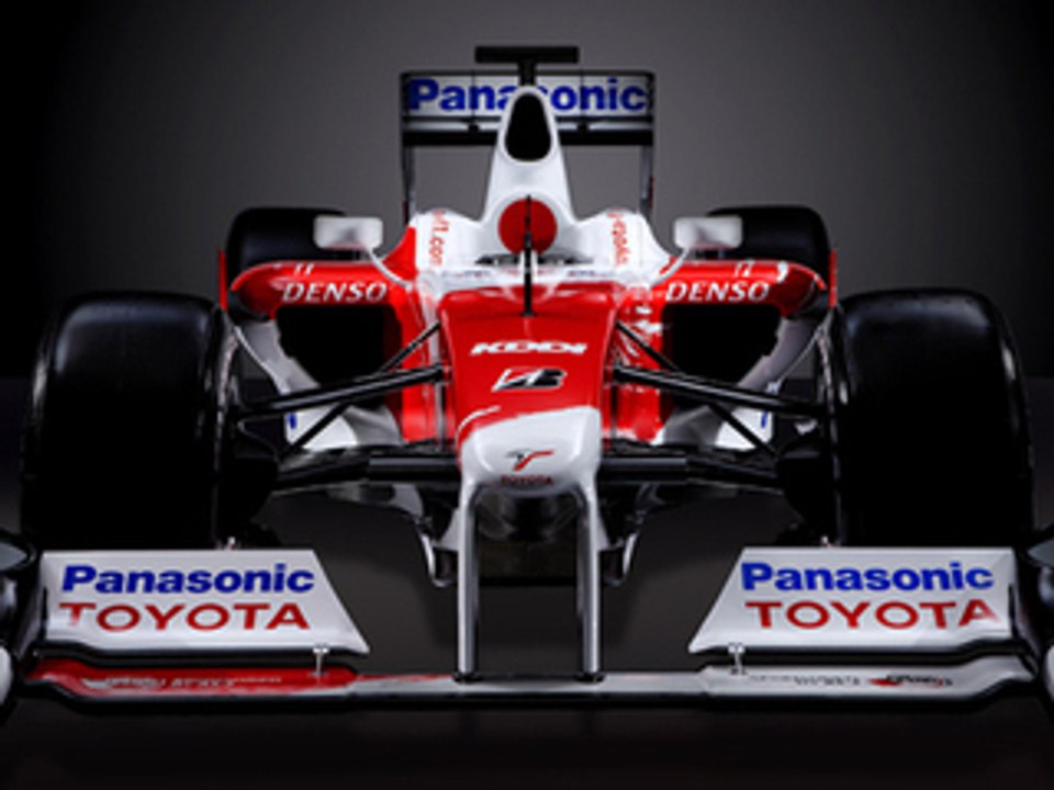 Panasonic Toyota Racing – The Contender