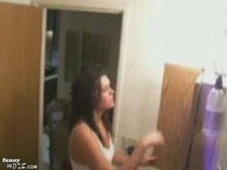 La Blague du sèche-cheveux