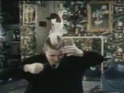 Leigh Bowery in Hail The New Puritan