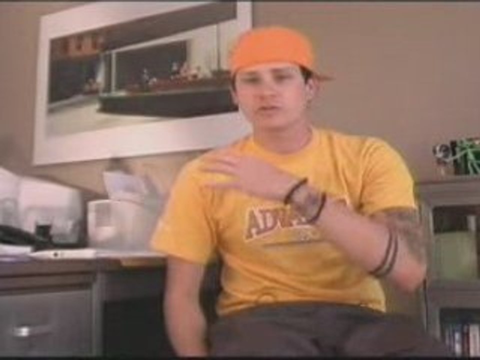 Tom Delonge (blink-182) - interview loose change
