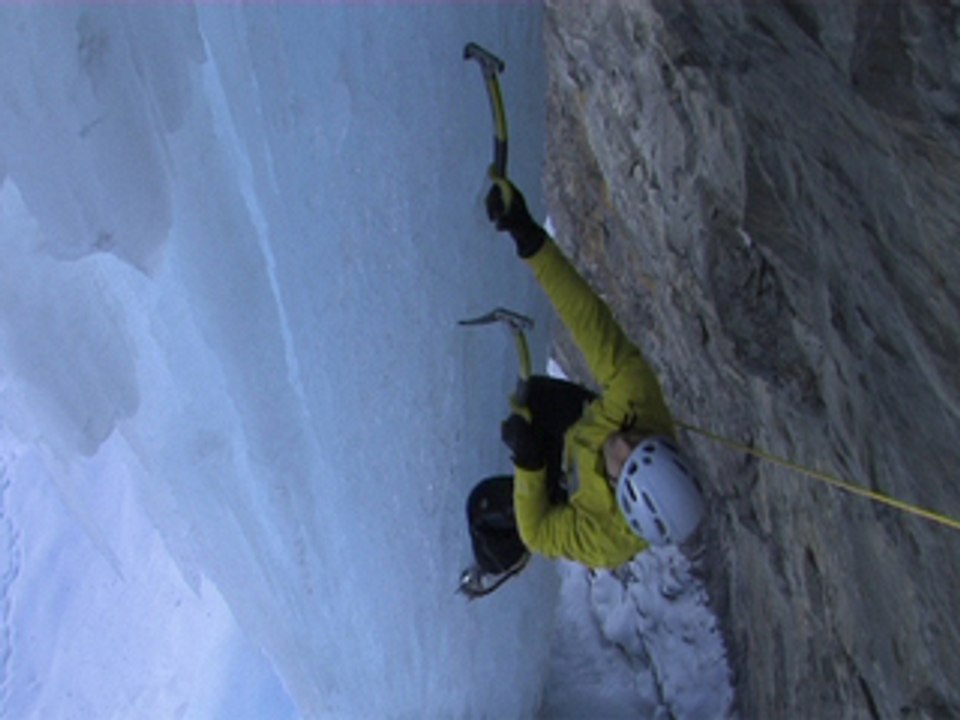 Ice Climbing Ecrins 2009 - Rassemblement Cascade Glace