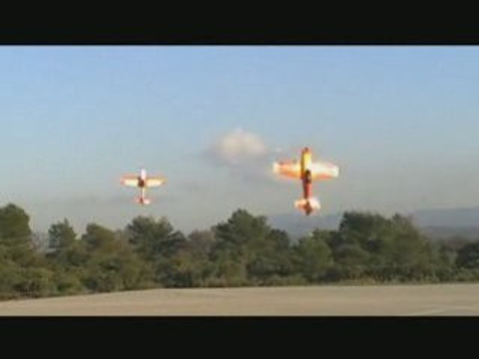 Vgm MACAP Extra 330 et Extra 300