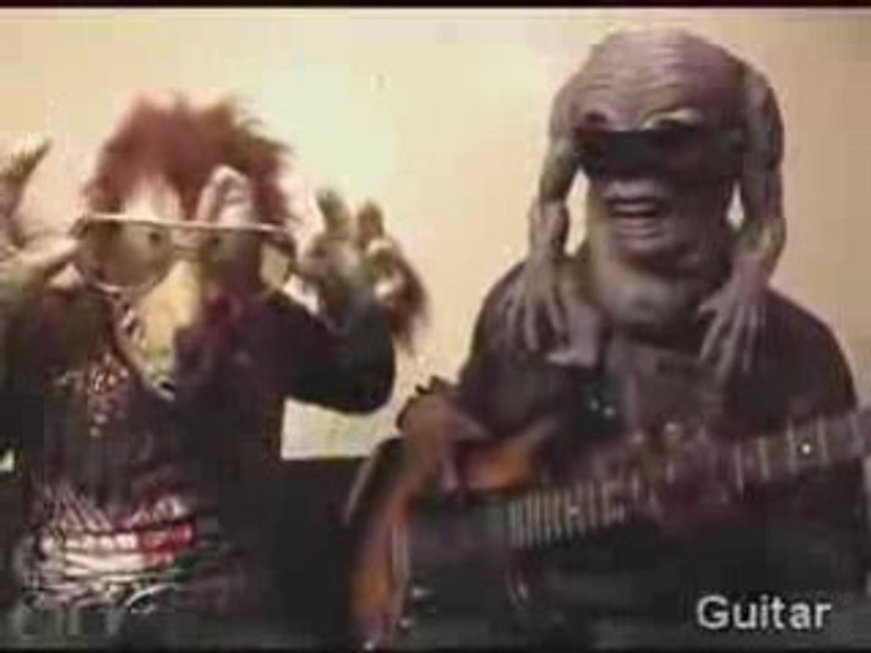 Happy Halloween - Mysto   Pizzi make a Halloween Beat