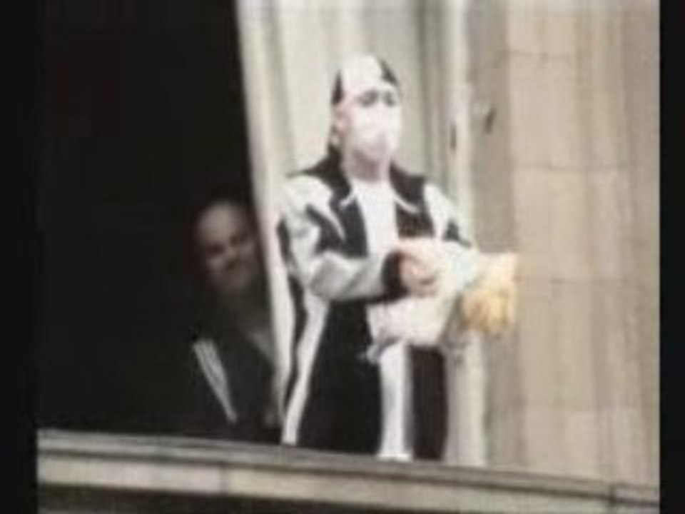 Eminem se moque de Michael jackson