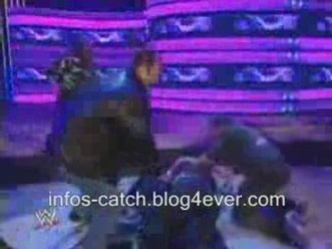 The cutting edge WWe Smackdown 16/01/2009. Hardy accident