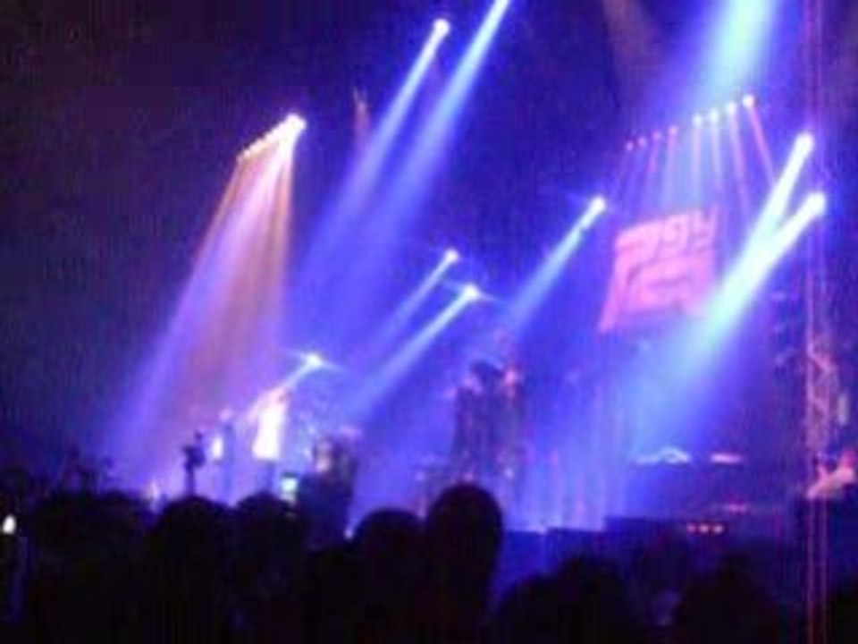 Concert Psy 4 - Le Monde Est Stone