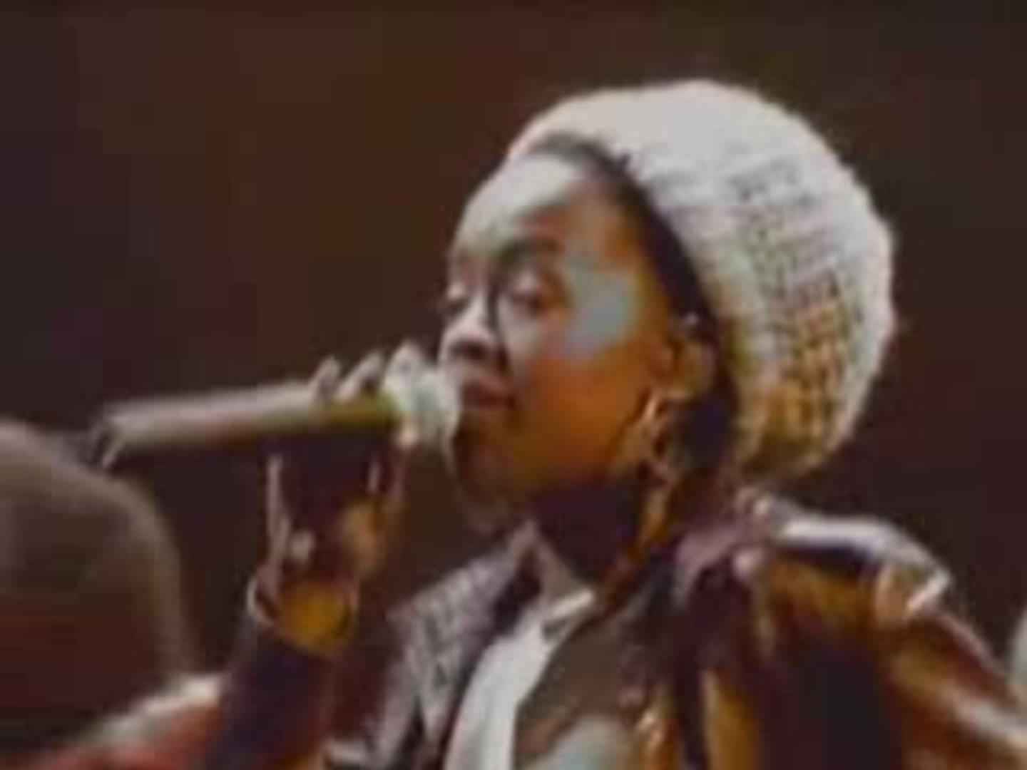 Lauryn Hill > Doo Wop (Live) - Vidéo Dailymotion