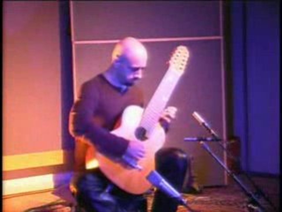 Dominic Frasca solo Impossible guitar - Vidéo Dailymotion