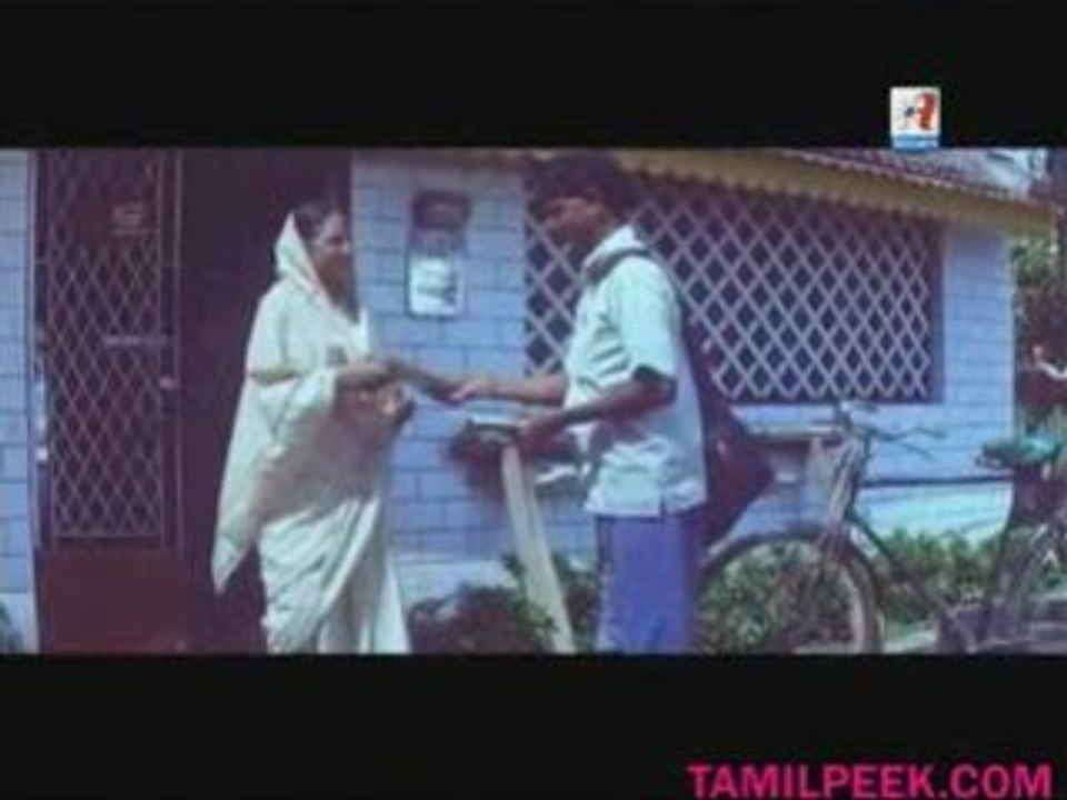 ACTRESS NADIGAI 001