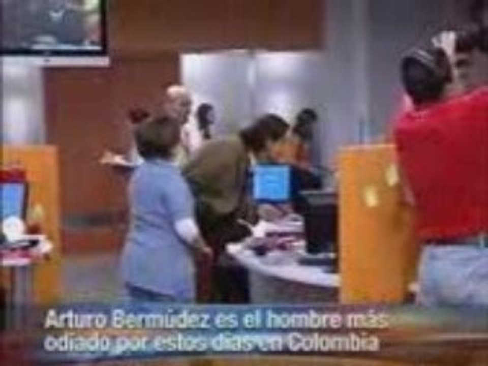 Victor Hugo Cabrera en Todas odian a Bermudez