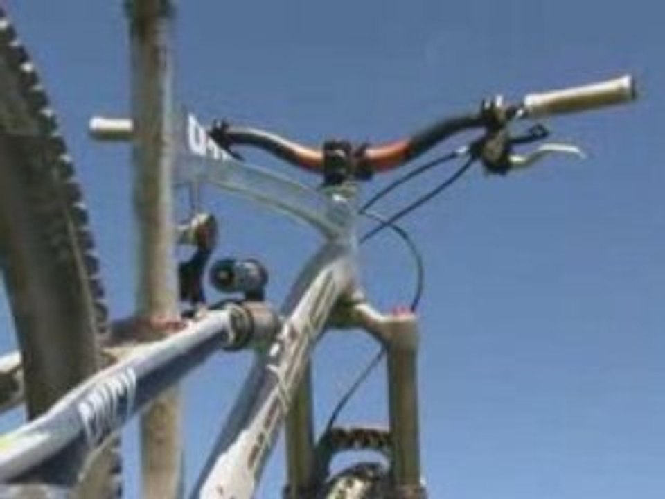 Spicy du Team Lapierre powered by Saab Salomon.