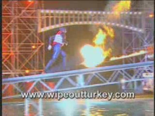 Wipeout Turkiye Yarismasi Basliyor