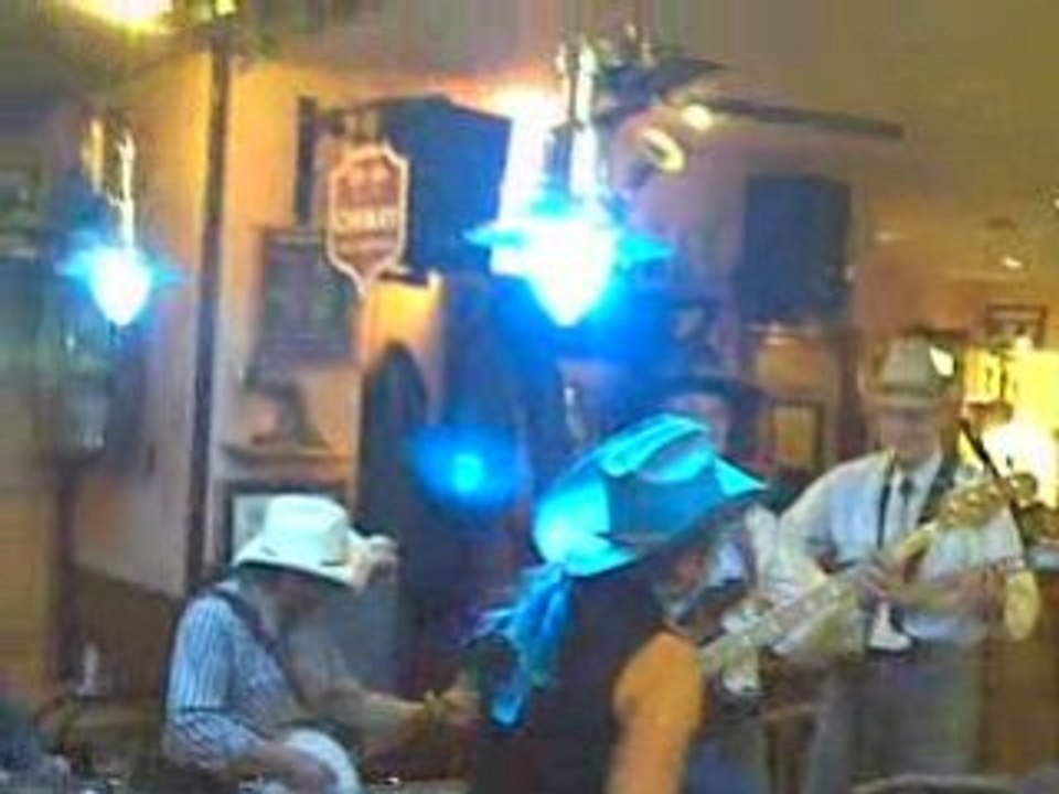 06122008(hubert)" Country Music , Danse."