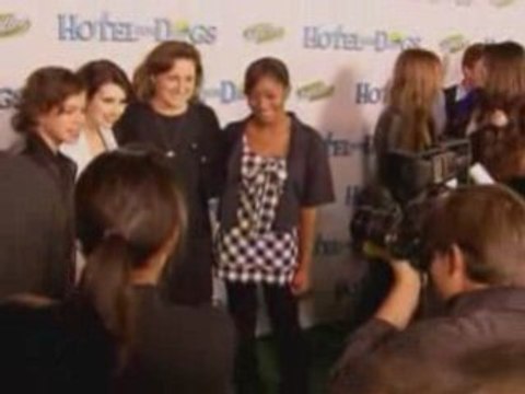 Check out Julia Robert's niece in action in a new adventure