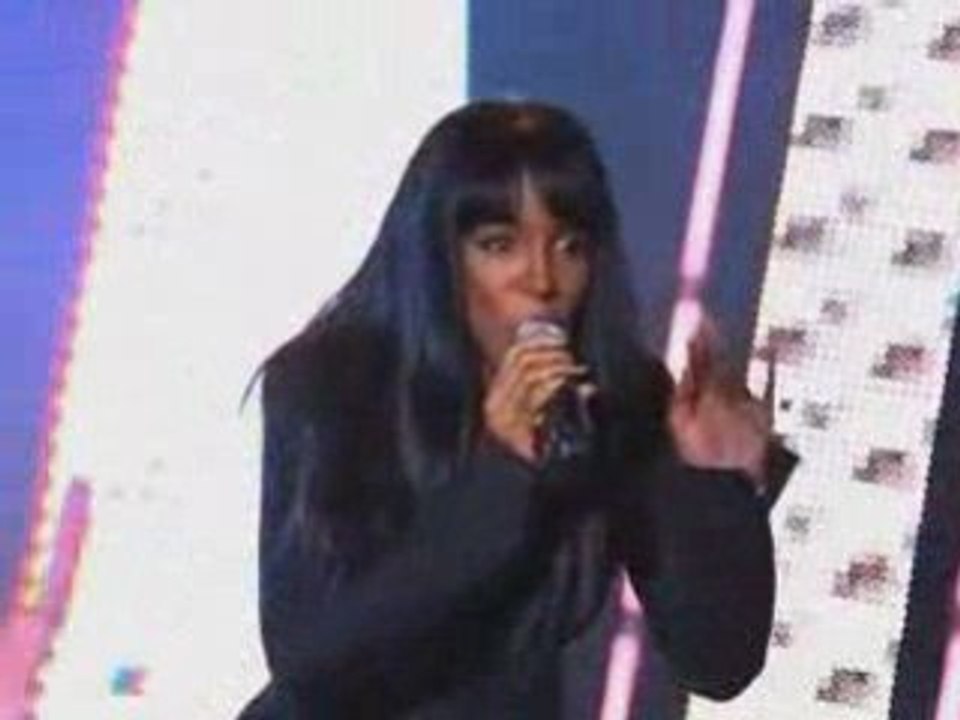Kelly Rowland - Like This & Comeback - live @ Orange Warsaw
