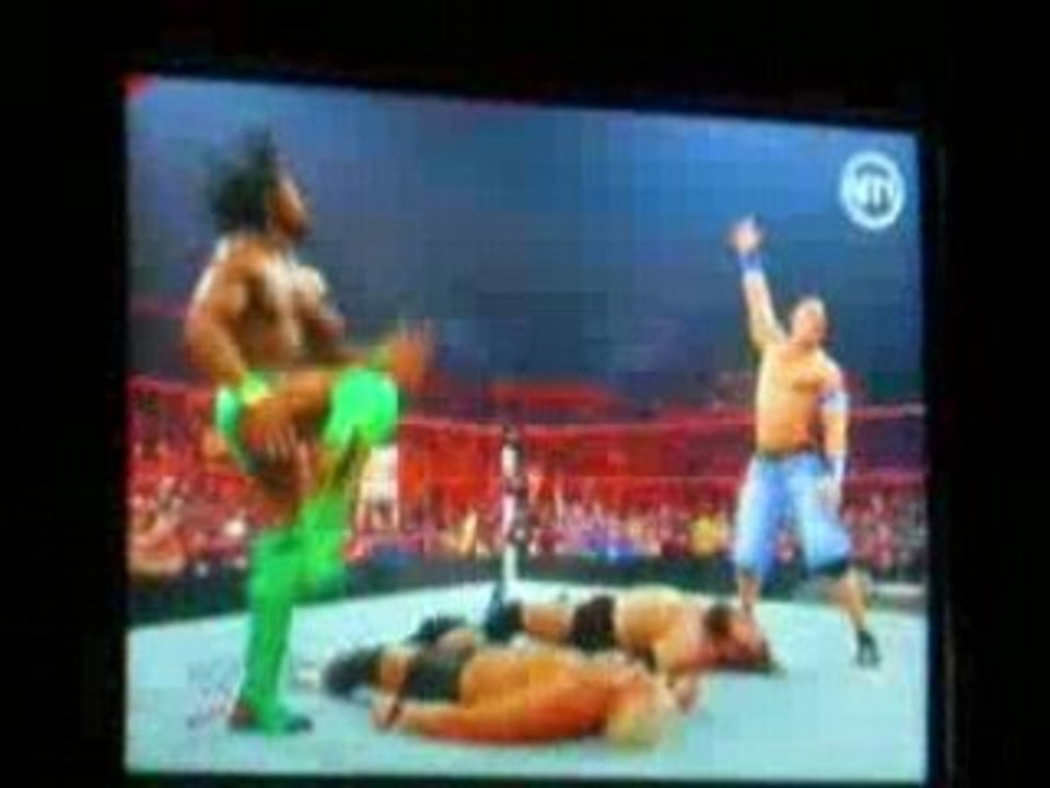 raw 5 vs 5