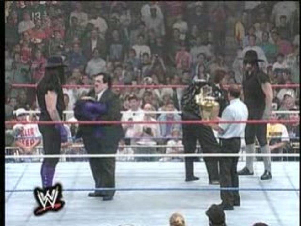 THE UNDERTAKER - HE BURIES THEM ALIVE - 1