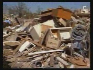 [ Tornades, au coeur du danger 2/3